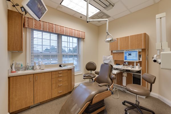The dentist’s office Kennedy & Limardi Family Dental